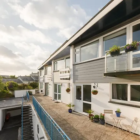 Holiday home Number 4 - Stylish 1 Bedroom House In Truro, Cornwall